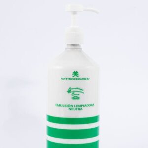 Emulsión limpiadora neutra